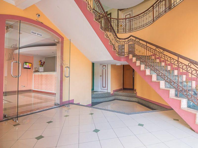 Reddoorz Near Setrasari Mall 2 Бандунг Екстер'єр фото
